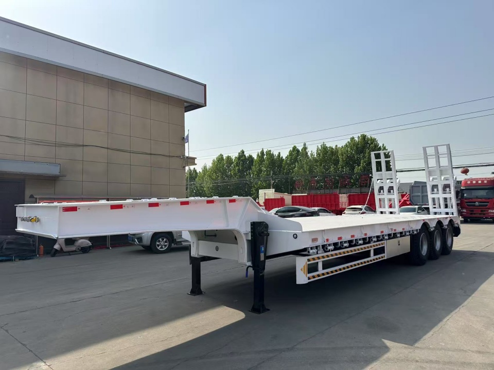 Derun vehiculum feliciter delivers V lowbed semi trailers ad Senegal