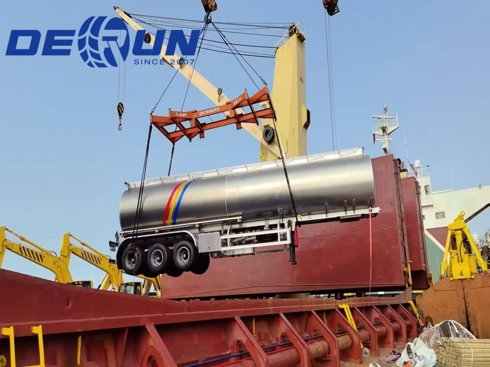 Derun Tres-Axe Aluminium Alloy Oleum Tank Semi Video uit ad Argentina